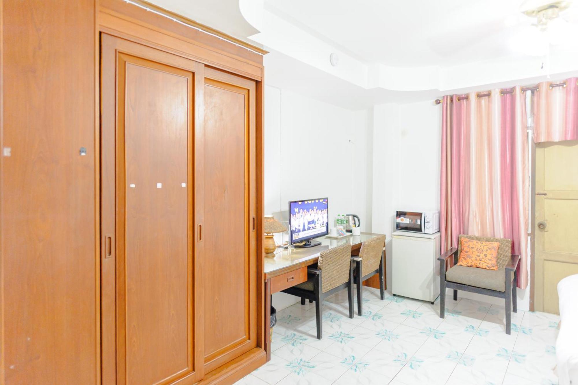 High5 Guesthouse Pattaya Exterior photo